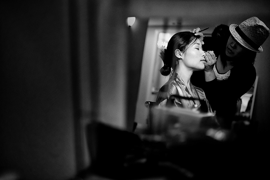 Sharon getting make up done :: Wedding Photography Vancouver