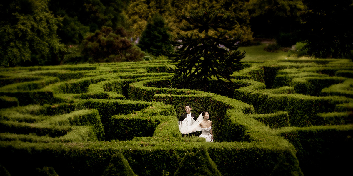 Lost in a maze :: Wedding Photography Vancouver