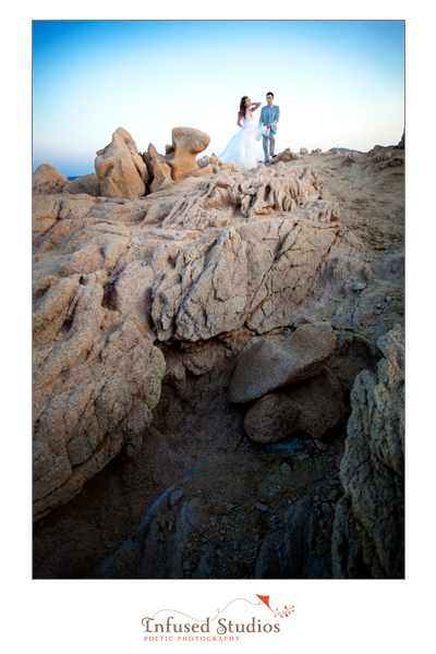 Bridal photography on the rocks